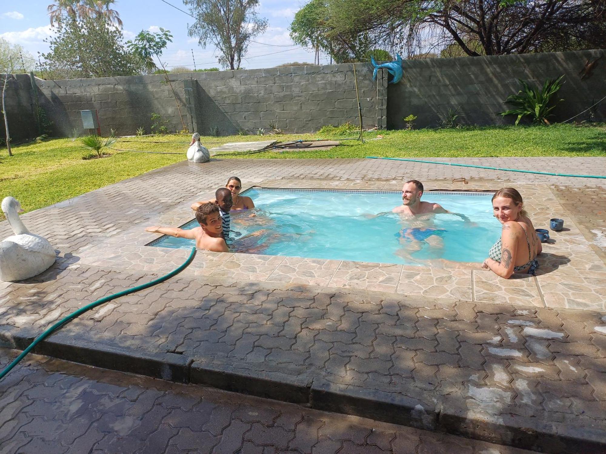 Golentle Home Stay Маун Экстерьер фото
